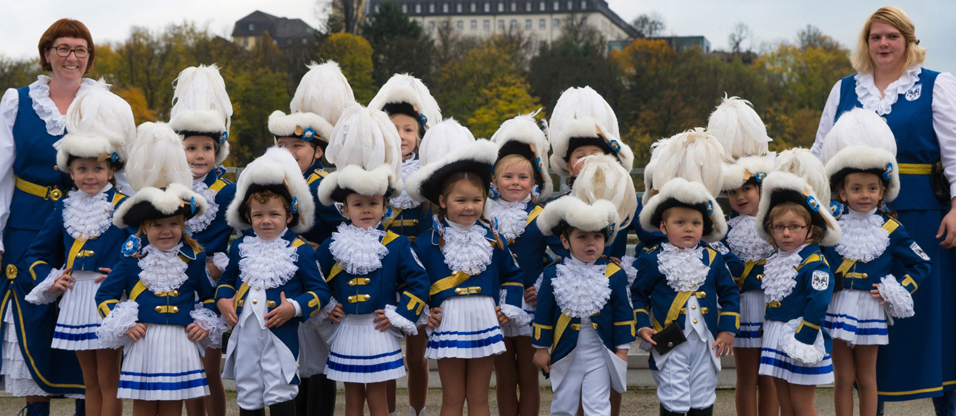 Die Minis Gruppenbild - Siegburger Funken "Blau-Weiss" von 1859 e.V.